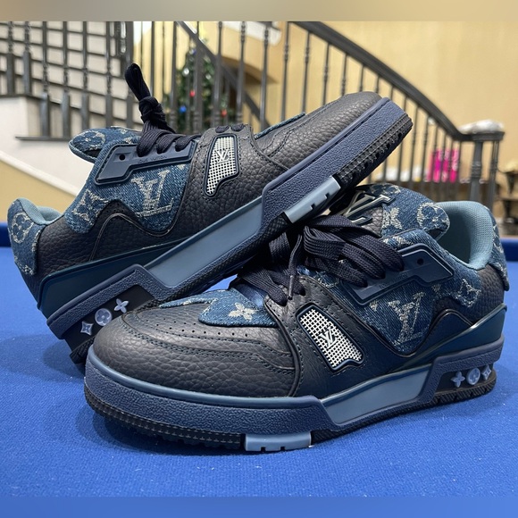 Louis Vuitton LV Trainer Blue Denim Sz 40 Worn 1X - Picture 1 of 8